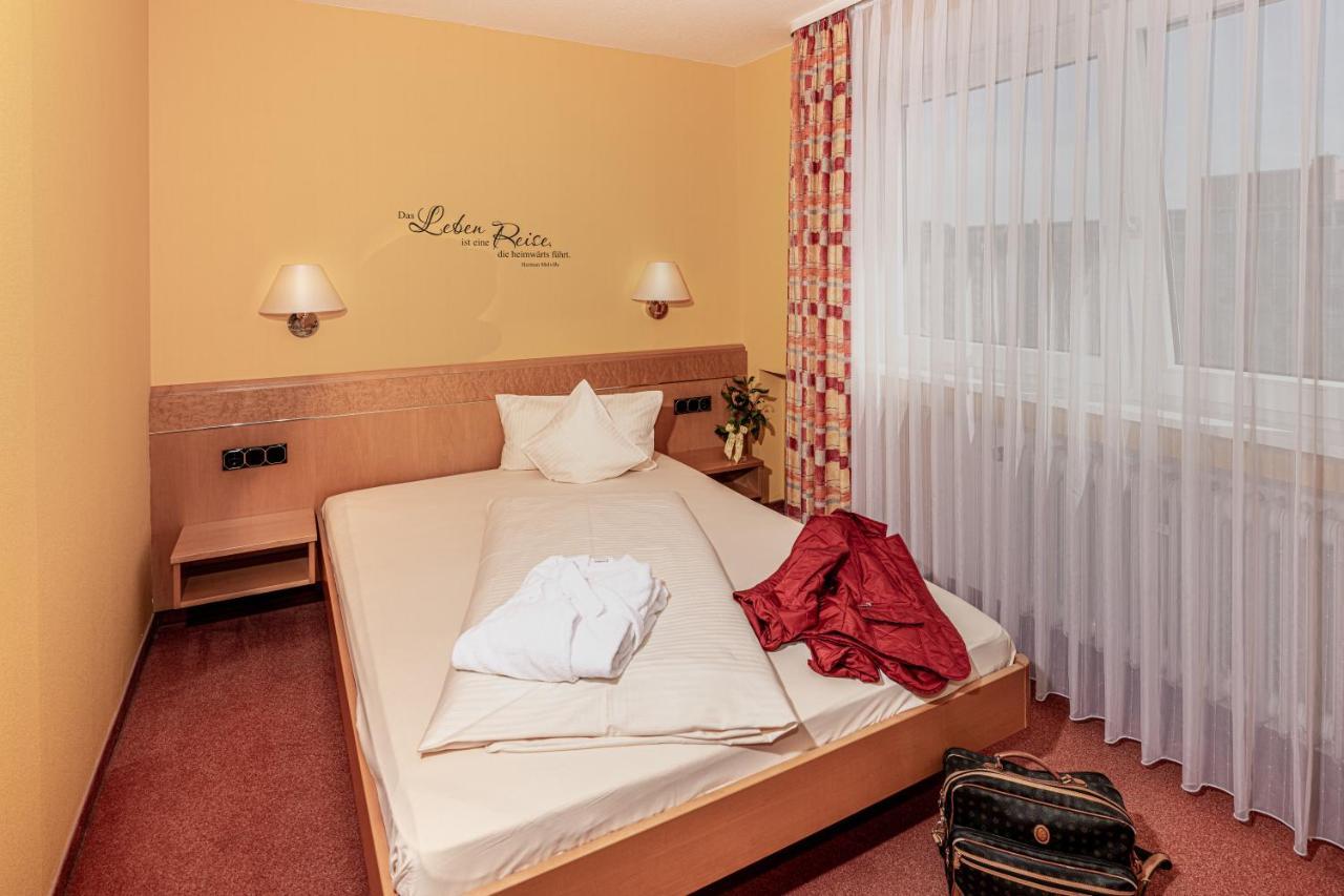 Kishotel Am Kurpark Бад-Зоден-Зальмюнстер Екстер'єр фото