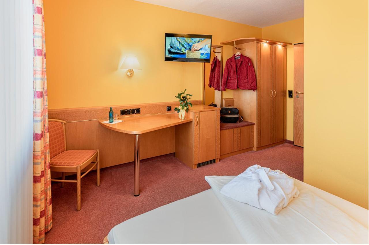 Kishotel Am Kurpark Бад-Зоден-Зальмюнстер Екстер'єр фото